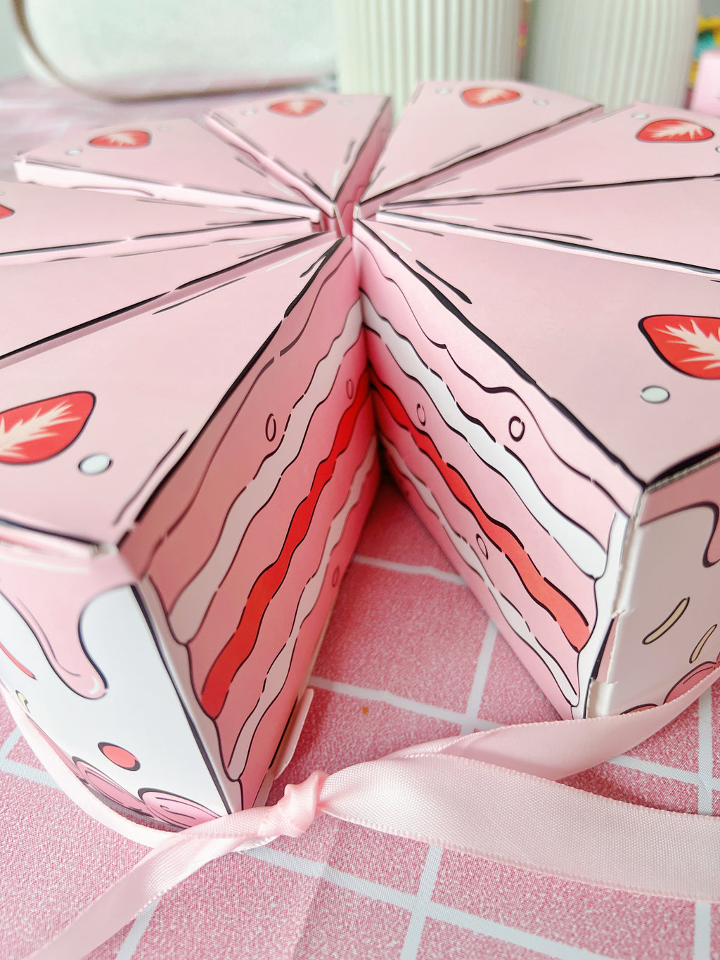 Pastel Sorpresa de Maquillaje (por rebanadas) 🍰