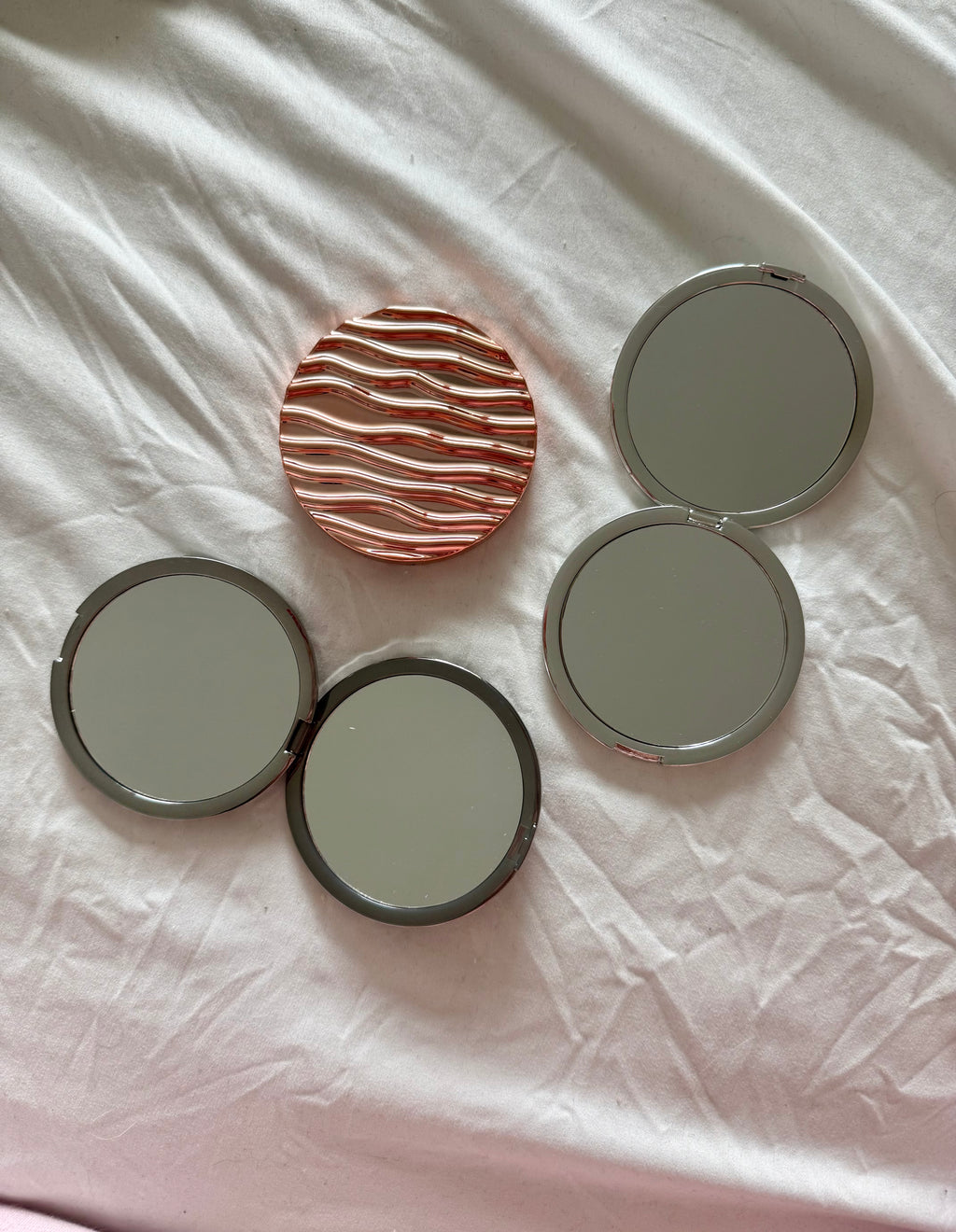Espejitos de lujo para cartera Myk cosmetics