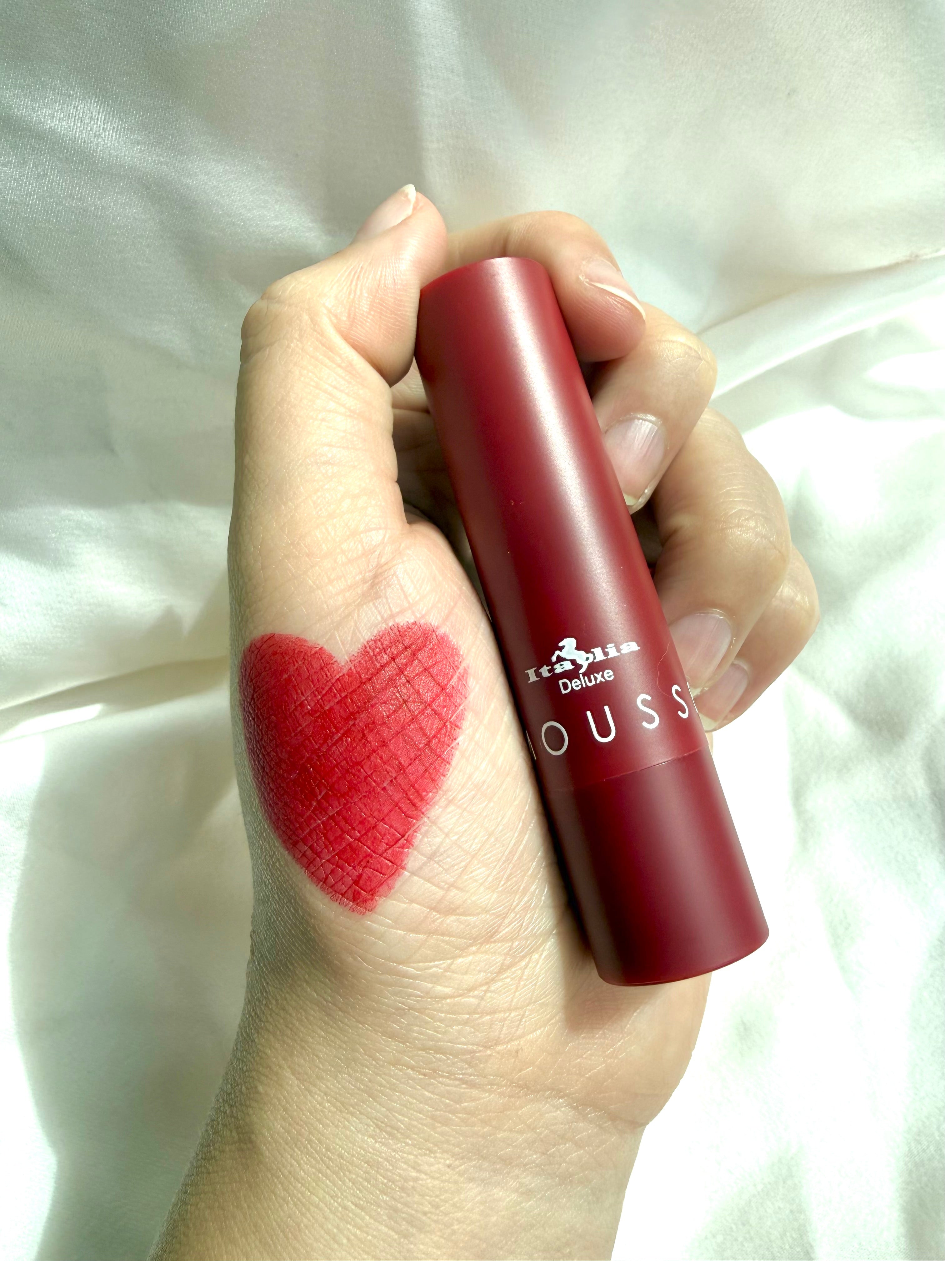 Tono Red Bottom Labial Matte Mousse Italia deluxe
