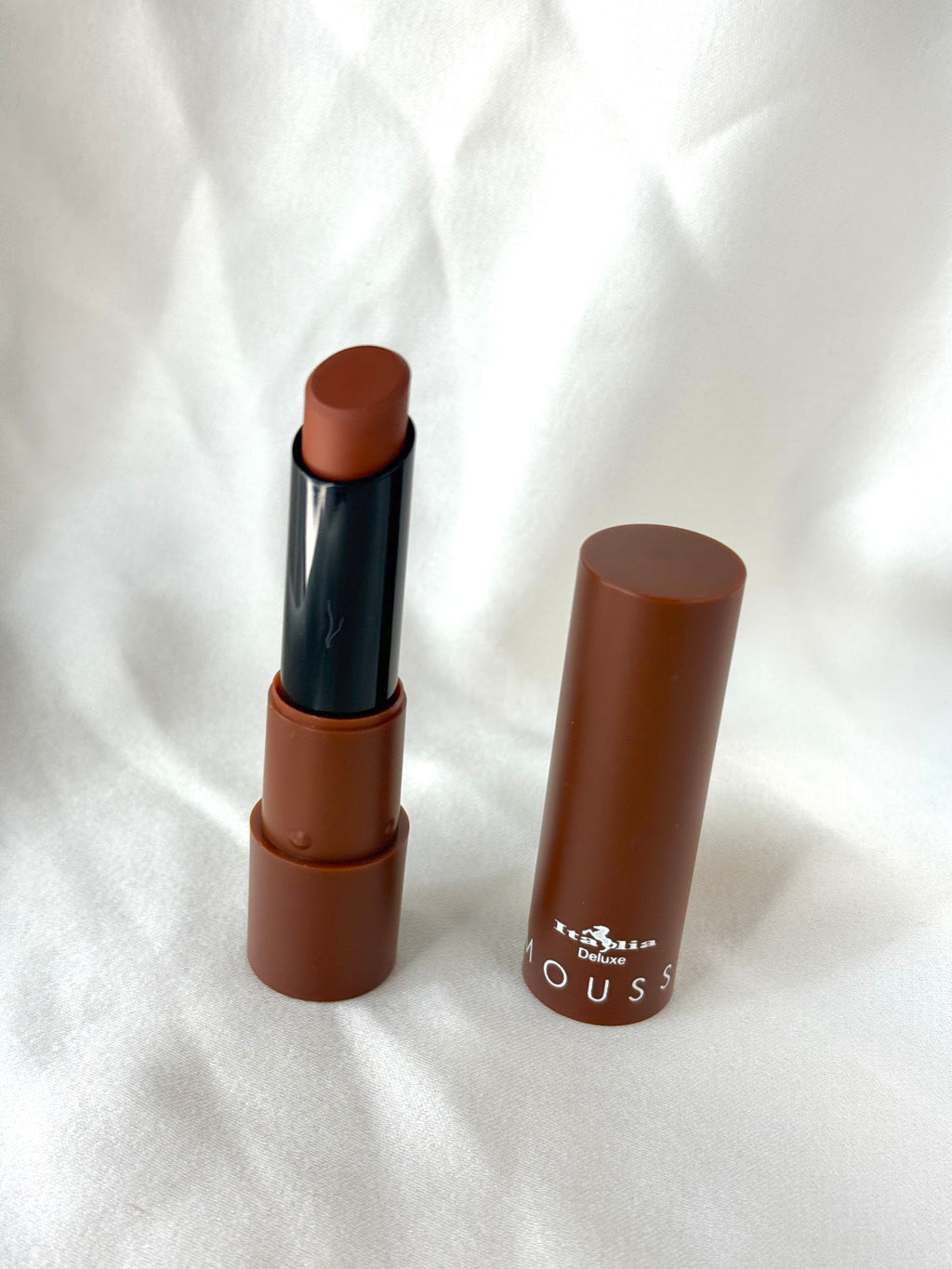 Tono Brownie Labial Matte mousse Italia deluxe