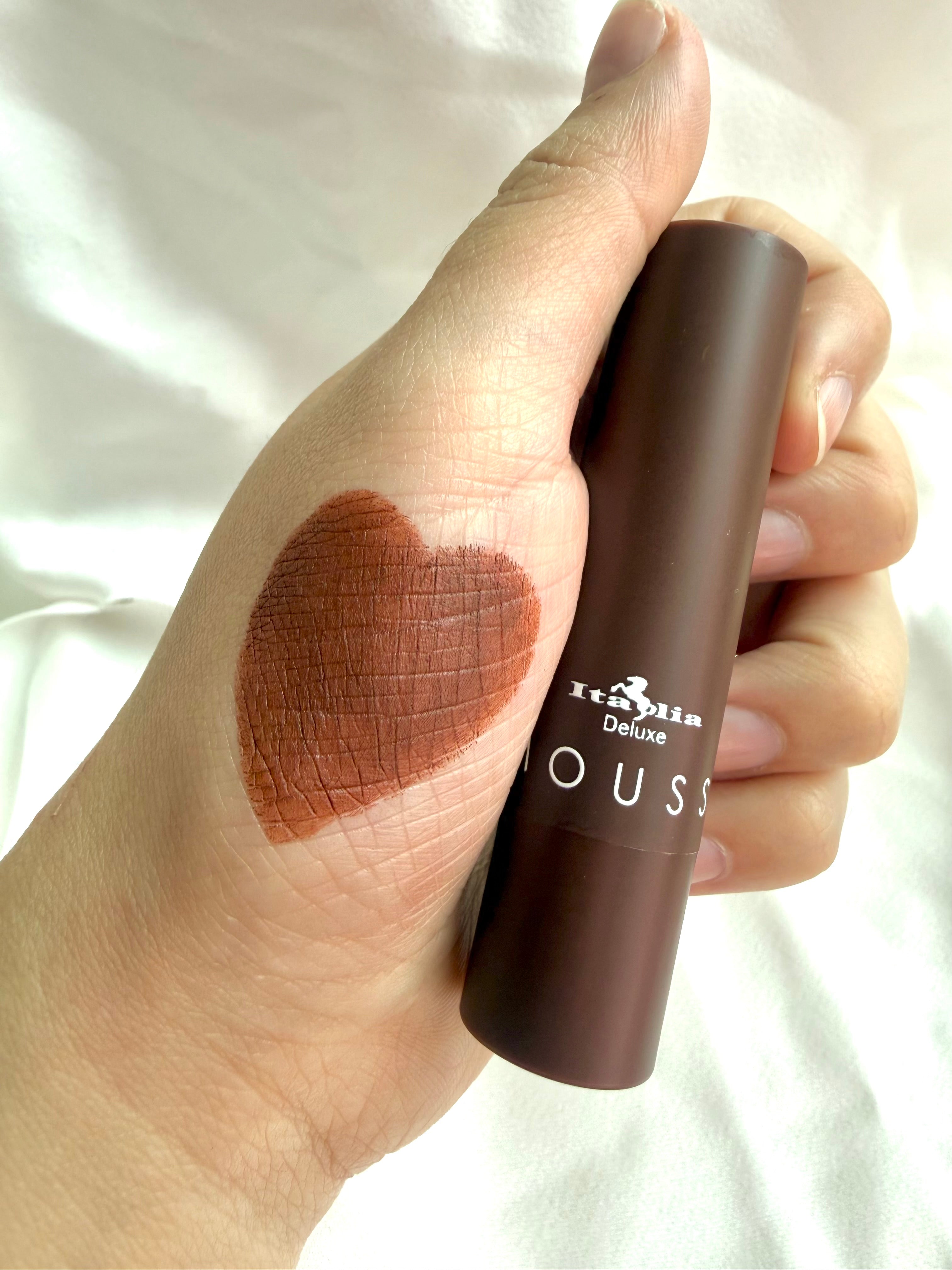 Tono Osito Labial Matte mousse Italia Deluxe