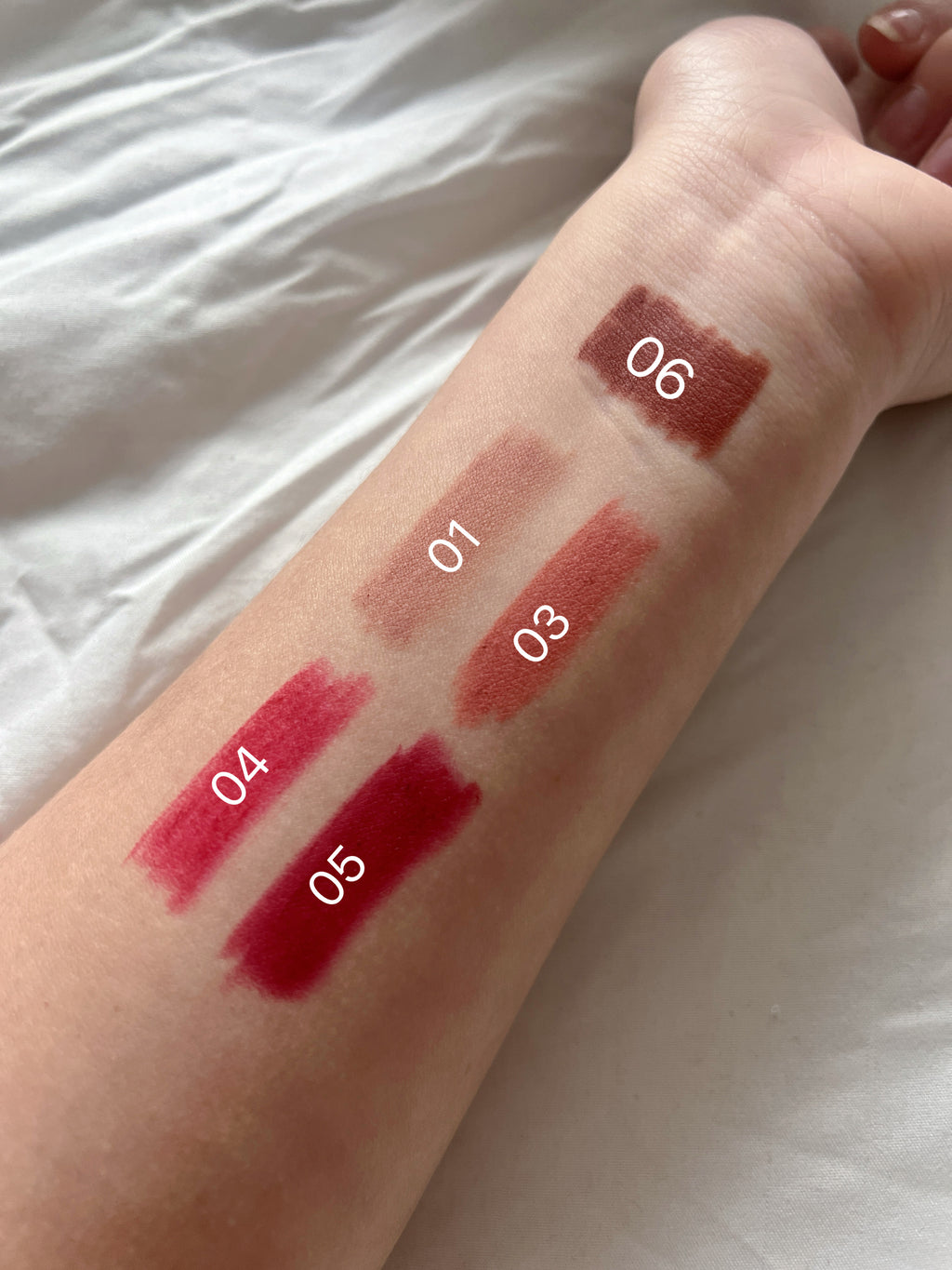 Delineadores de Labios + Sacapuntas Myk Cosmetics