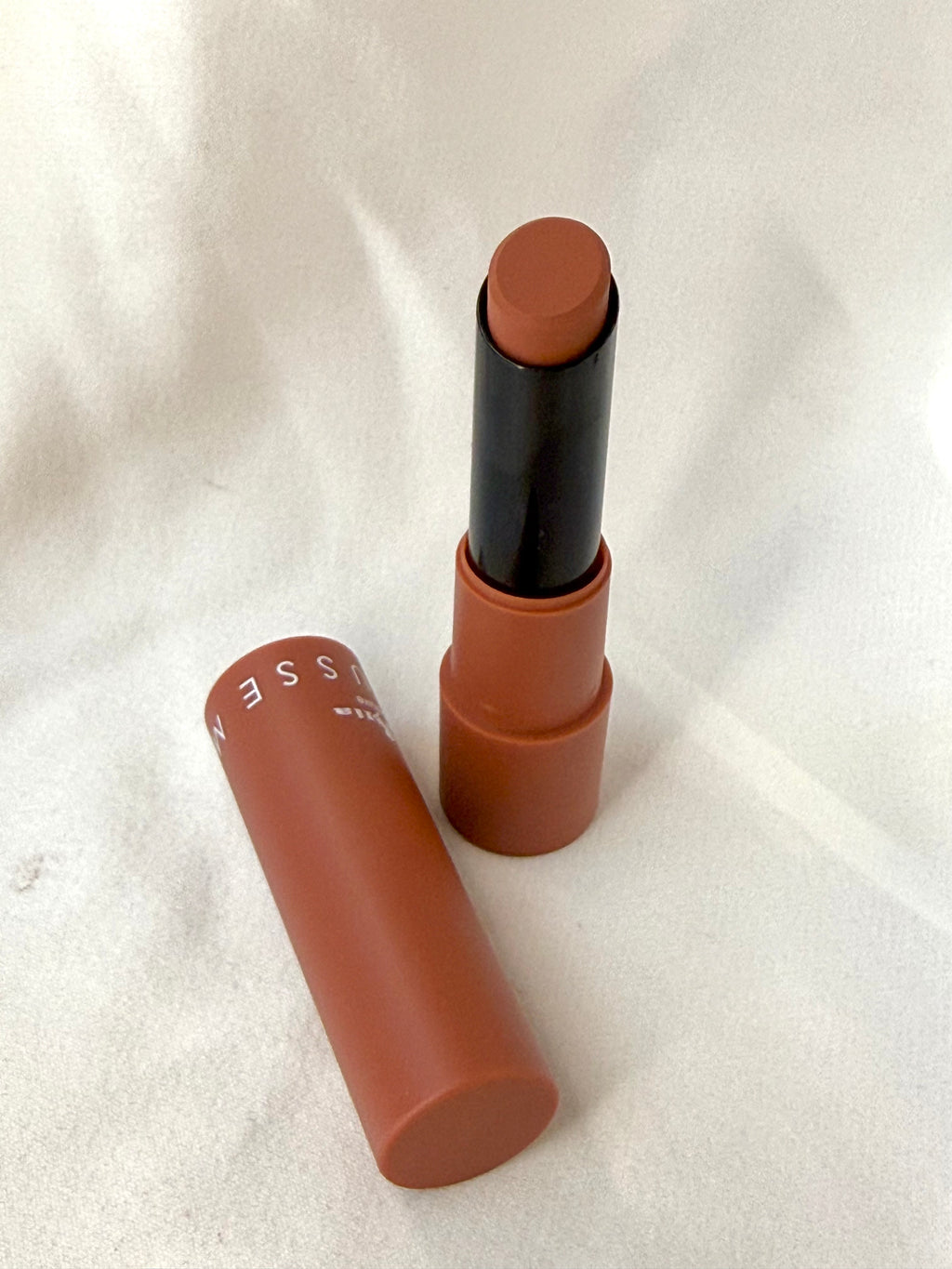 Tono Terra Cotta Labial Matte mousse Italia deluxe