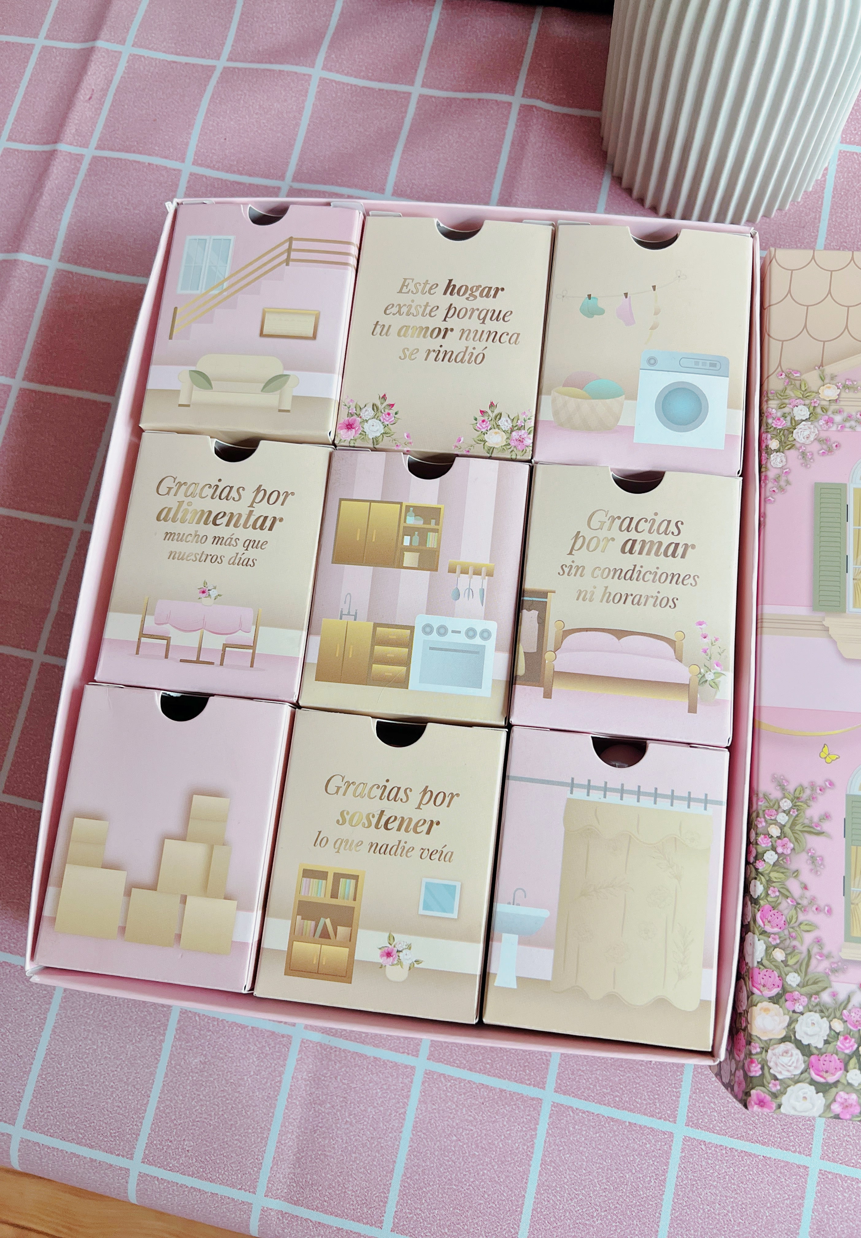 “El hogar que construiste con amor” Calendario de adviento Mini