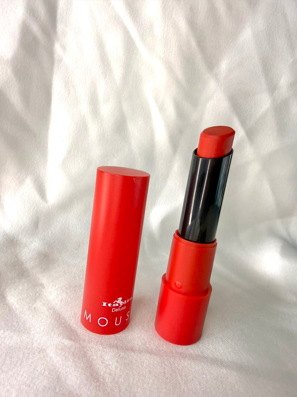 Tono Stiletto Red Labial Matte mousse Italia deluxe
