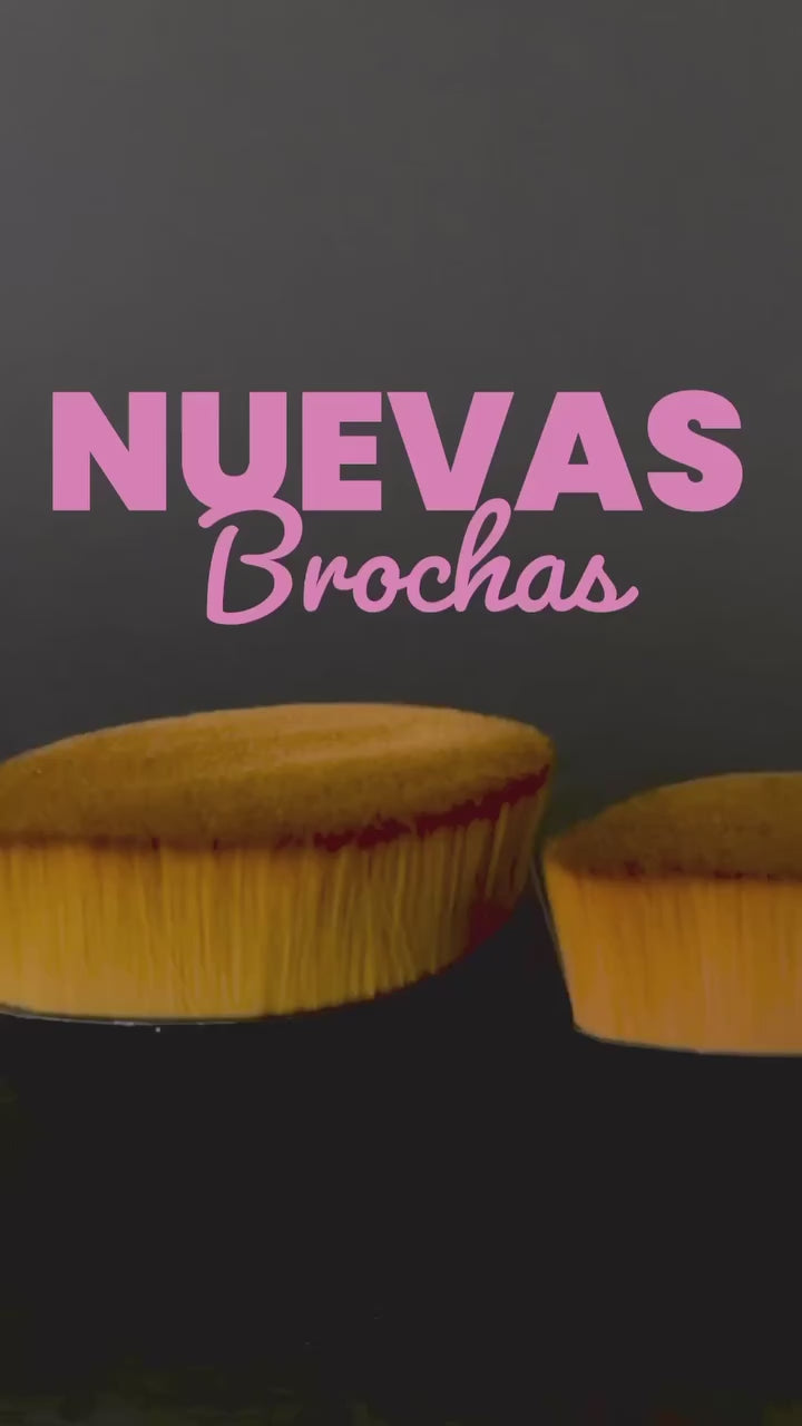 Brocha viral para aplicar base Anyeluz